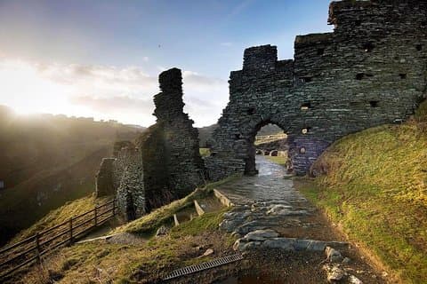 Tintagel castle Tor's Tours