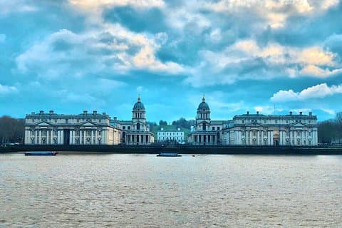 Haunted Greenwich Walking Tour: Ghosts & Dark history