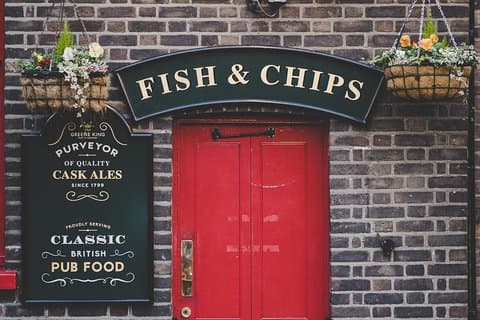 Private Historic London Pub Tour: Oldest Pubs & Hidden Stories