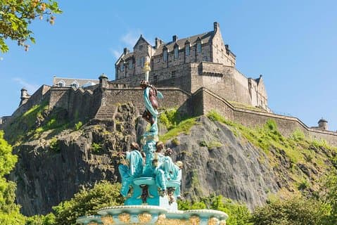 Edinburgh Castle Nicholson Fountain