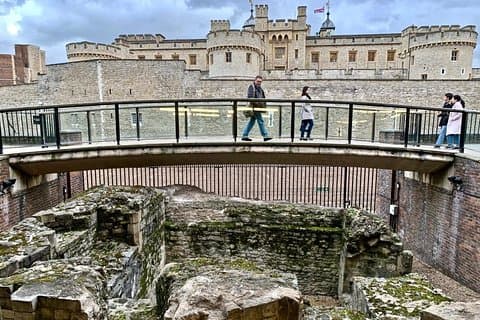 Londinium's Footprint: Explore London's Roman wall on a self-guided audio tour
