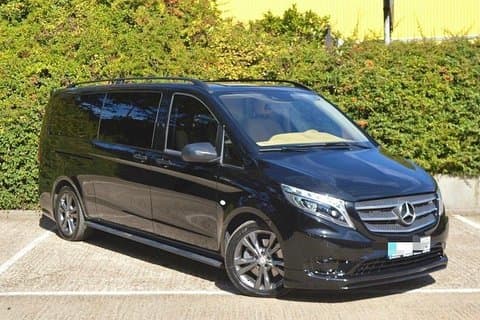Birmingham Airport(BHX) to Towcester -Round-Trip Private Transfer