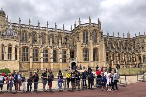 Private 6 hours Tour to Windsor Castle with London hotel pick up