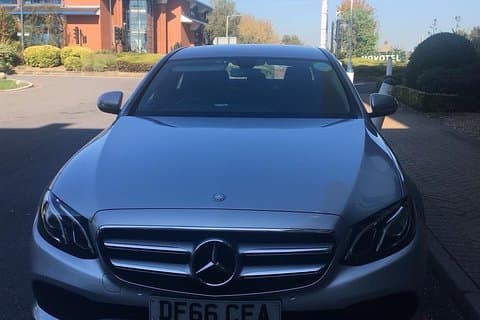 Private Transfer From Heathrow Airport to Southampton Cruise Terminal (Sedan)