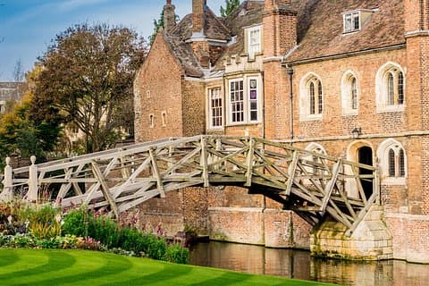 Walking Tour of Cambridge