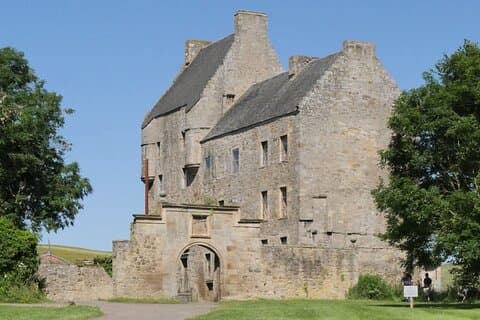 Lallybroch is real life Midhope Castle in Outlander , private tours Edinburgh