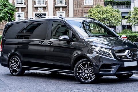 Arrival Transfer: Bristol Airport BRS to Bristol by Luxury Van