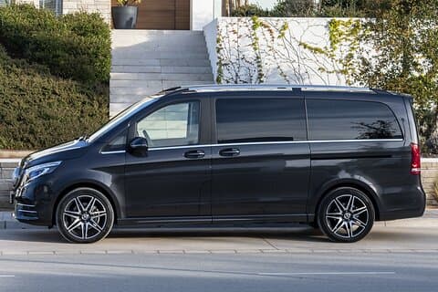 Departure Transfer: London to Heathrow Airport LHR by Luxury Van