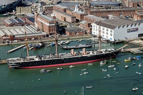 Heathrow Airport Private Transfer To Portsmouth Cruise Terminal