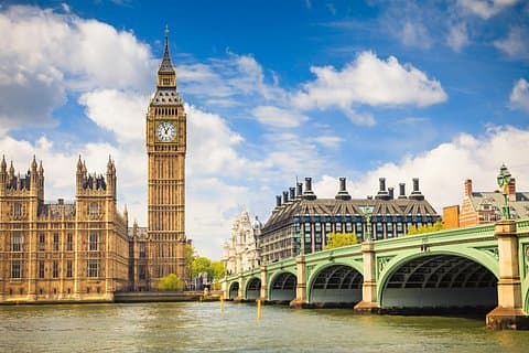 London Mob Revenge in Westminster: Exploration Game and Tour