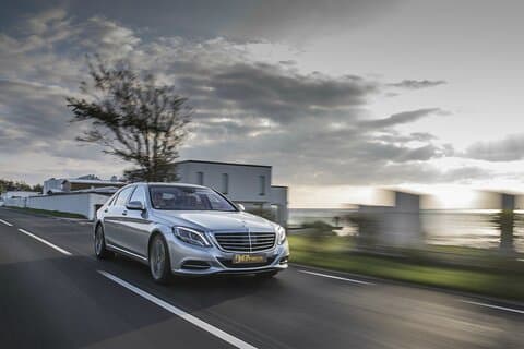 Transfer from London to York - Luxury Car