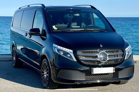 Private Transfer: London Airports LHR, LCY to Southampton Port