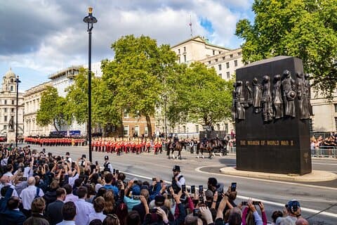 From her birth to her state funeral this tour will visit all the sites relating to our late Queen, Elizabeth II