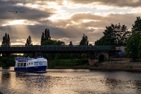 Scenic splendor at dusk: See York in a new light on the early evening river trip