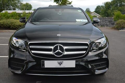 Derry, Londonderry to Dublin Airport Premium Car Service