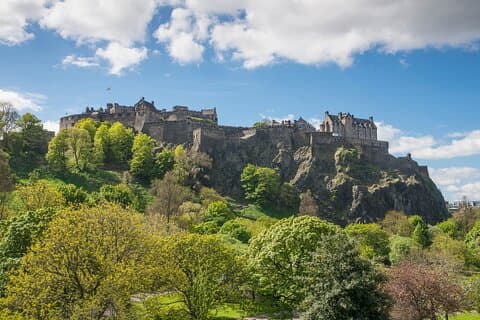 Become a Highlander for a day Experience in Edinburgh
