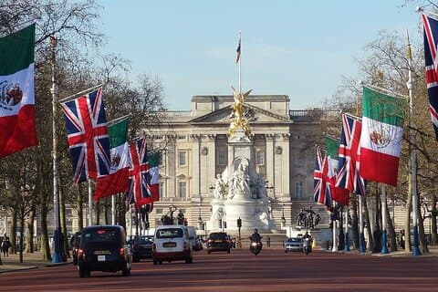 London Layover - Private Tour from Heathrow Airport