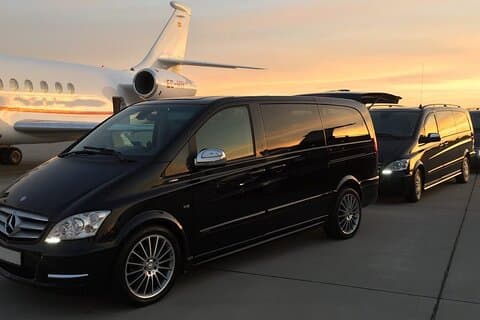 Edinburgh Airport(EDI) to Edinburgh - Round-Trip Private Transfer