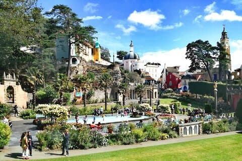 Private Portmeirion Castles & Snowdonia Tour