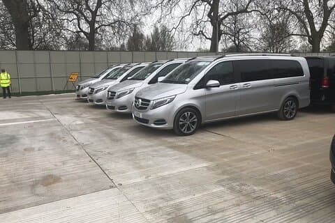 Transfer from Heathrow Airport to London hotel on private car