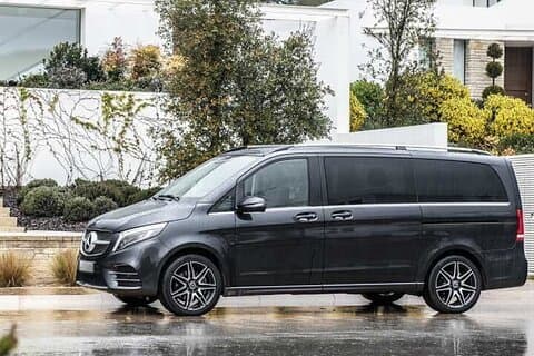 CO2-Offset | Private Minivan from BHD or BFS Airport to Belfast