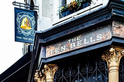 RIPPER TRAIL: Hunt for Jack the Ripper (Self-Guided History Walk)