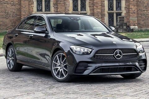 Private Transfer: London to Southampton Port by Business Car