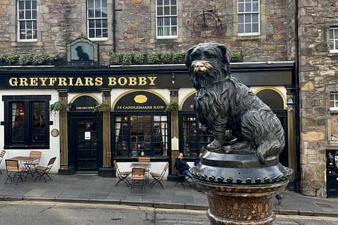 Best of Edinburgh: Small Group Walking Tour (Max 10, 3 Hours)