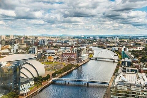 Glasgow Private Custom Walking Tour with a Local Guide