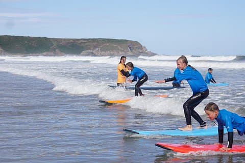 Surfing Class in Cullen Bay