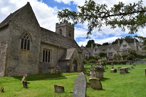Explore sites linked to the hit TV series.