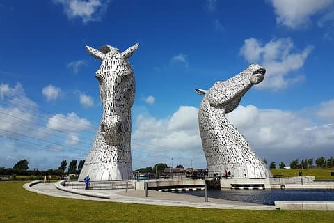 Edinburgh: Loch Lomond, Stirling Castle and the Kelpies Day Tour
