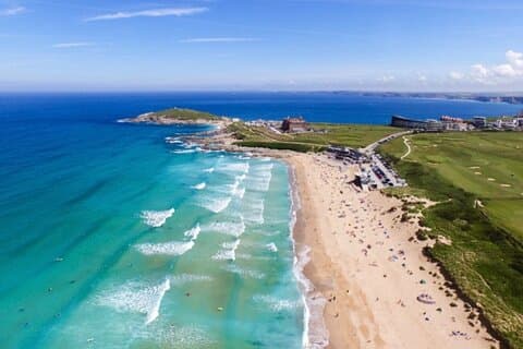 Expansive surfing beaches next to the rolling Atlantic...