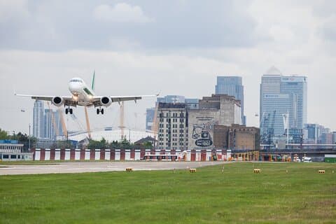 Transfer from London City Airport to Central London