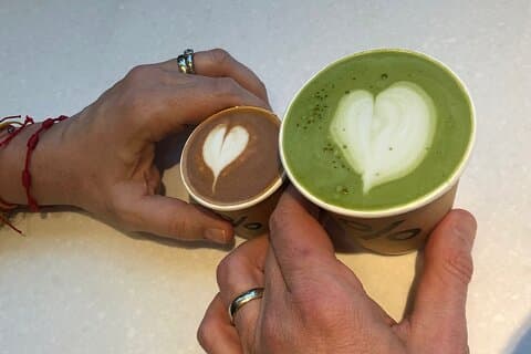 Coffee is for lovers / show your love of coffee!