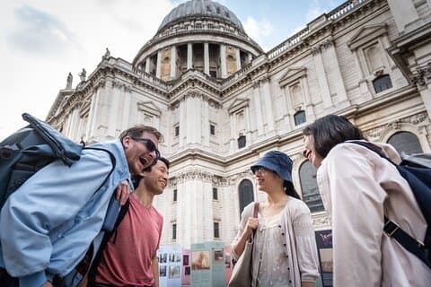 Private London 30+ Sights Walking Tour & St Paul's Cathedral