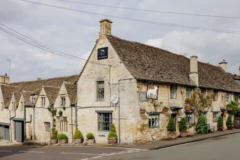 Enjoy a classic country pub lunch in an old English tavern.