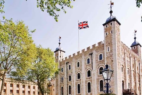 British Royalty Walking Tour & Visit the Tower of London