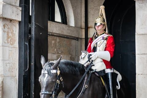 The Crown British Royalty Walking Tour