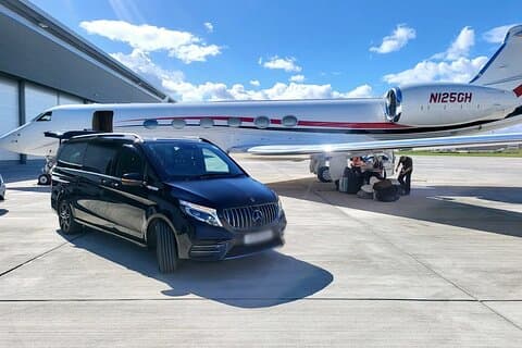 Chauffeur Limo Service From Heathrow Airport to London any Hotels