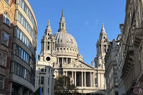 London: Medieval Tales and Martyrs Walking Tour