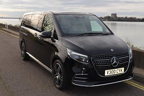 Portsmouth Private Transfer To or From Heathrow Airport