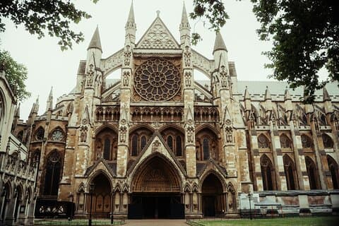 London Westminster Guided Tour with Thames River Cruise