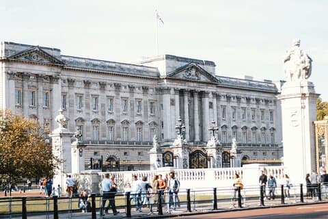 London Tour with Local Blue Badge Guide (Private)