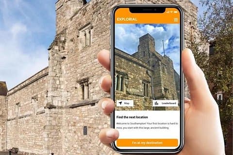 Southampton Self-Guided City Walking Tour & Scavenger Hunt