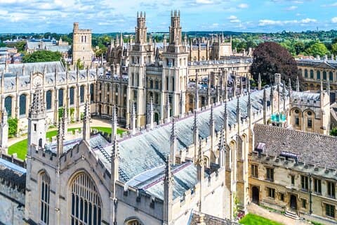 Explore Oxford in 60 minutes with a Local - Private Tour