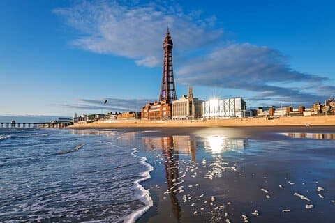 Blackpool Pleasure Beach Private Group Day Trip up to 7 People