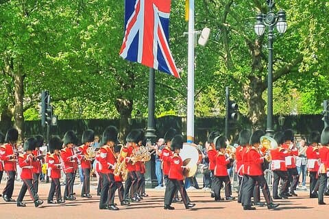 London Special Twenty Sights One Tour