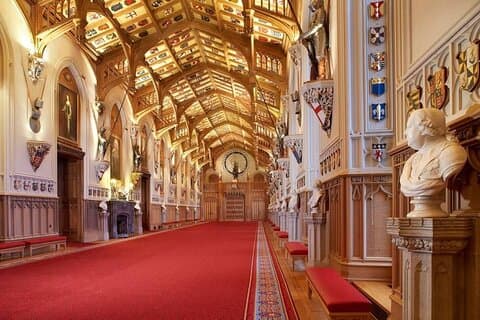 Full Day Windsor Tour, Stonehenge and Bath from London in a Group