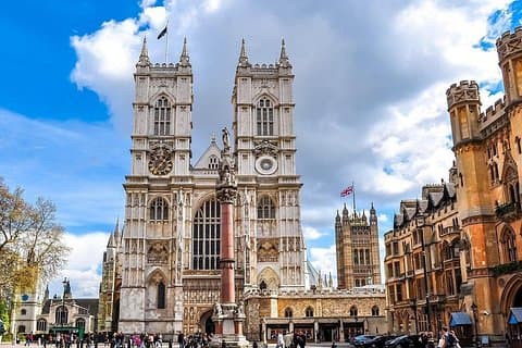 London Top Sights Private Tour with Qualified & Experienced Guide